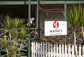 Moonlight Bay Suites