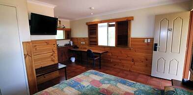 Kimberley Hotel Halls Creek