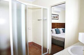 Kimberley Hotel Halls Creek
