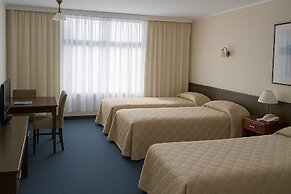 West Coaster Motel