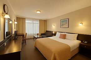 West Coaster Motel