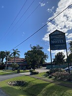 Puffers Inn Logan Motel