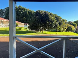 Karri Forest Motel