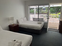 Karri Forest Motel