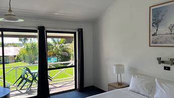 Karri Forest Motel