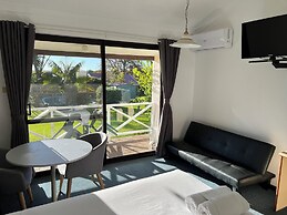 Karri Forest Motel