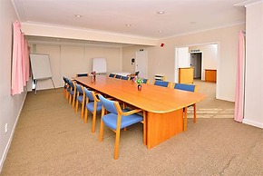 Manukau Hotel & Conference Centre