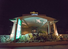 Alpers Lodge & Conference Centre