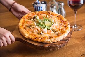 Alpers Lodge & Conference Centre