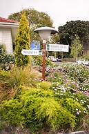 Alpers Lodge & Conference Centre