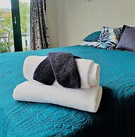 Parklane Motor Lodge