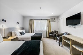The Surrey Hotel