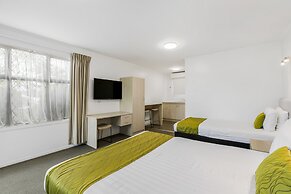 The Surrey Hotel