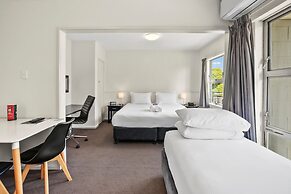 Heartland Ambassador Hotel Hamilton