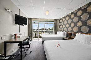 Heartland Ambassador Hotel Hamilton