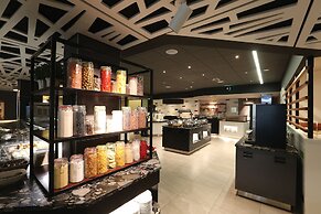 The Devon Hotel A Heritage Hotel