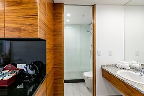 Plymouth International