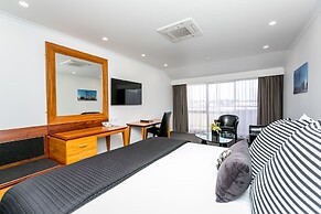 Plymouth International