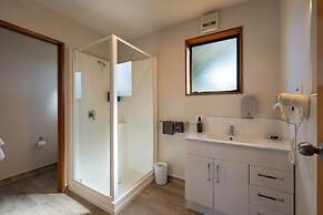 ASURE Highpark Motor Inn