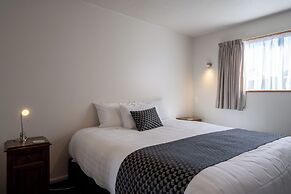 ASURE Highpark Motor Inn