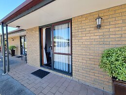 ASURE Highpark Motor Inn