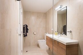 Lomond Lodge Motel & Apartments