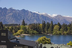 Lomond Lodge Motel & Apartments