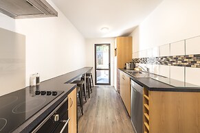 Lomond Lodge Motel & Apartments