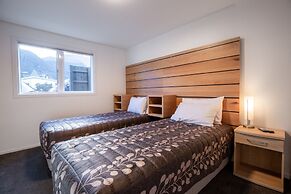 Lomond Lodge Motel & Apartments