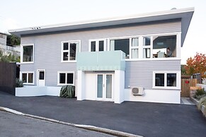 Lomond Lodge Motel & Apartments