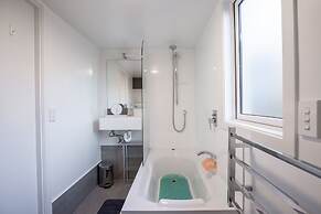 Lomond Lodge Motel & Apartments