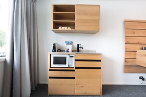 Lomond Lodge Motel & Apartments