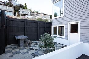 Lomond Lodge Motel & Apartments