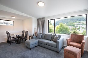 Lomond Lodge Motel & Apartments