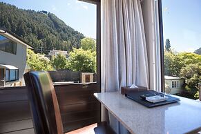 Lomond Lodge Motel & Apartments