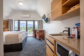 Lomond Lodge Motel & Apartments