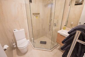 Lomond Lodge Motel & Apartments