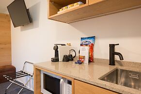 Lomond Lodge Motel & Apartments