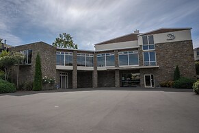 Distinction Luxmore Hotel