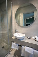 Distinction Luxmore Hotel