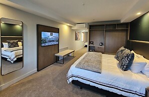 Distinction Luxmore Hotel