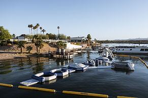 The Nautical Beachfront Resort