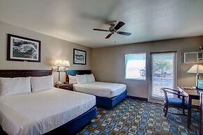The Nautical Beachfront Resort