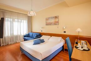 Best Western Globus Hotel