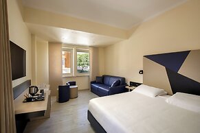 Best Western Globus Hotel