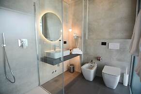 Waldorf Suite Hotel