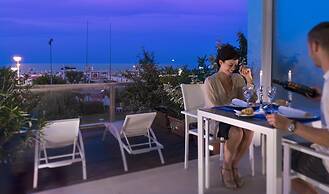 Waldorf Suite Hotel