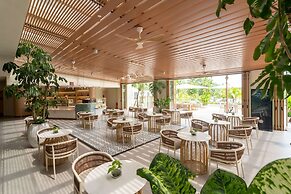 Swiss-Grand Beach Resort Kuantan