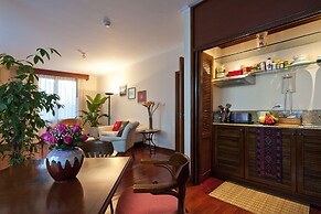 Avani Hai Phong Harbour View Hotel