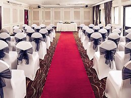 Mercure Livingston Hotel